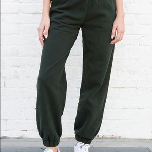 Brandy Melville Rosa Sweatpants